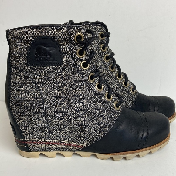 Sorel Joan Of Arctic PDX Tweed Wedge Lexie Booties 8.5 Elevated Basic Gorpcore - Picture 2 of 16